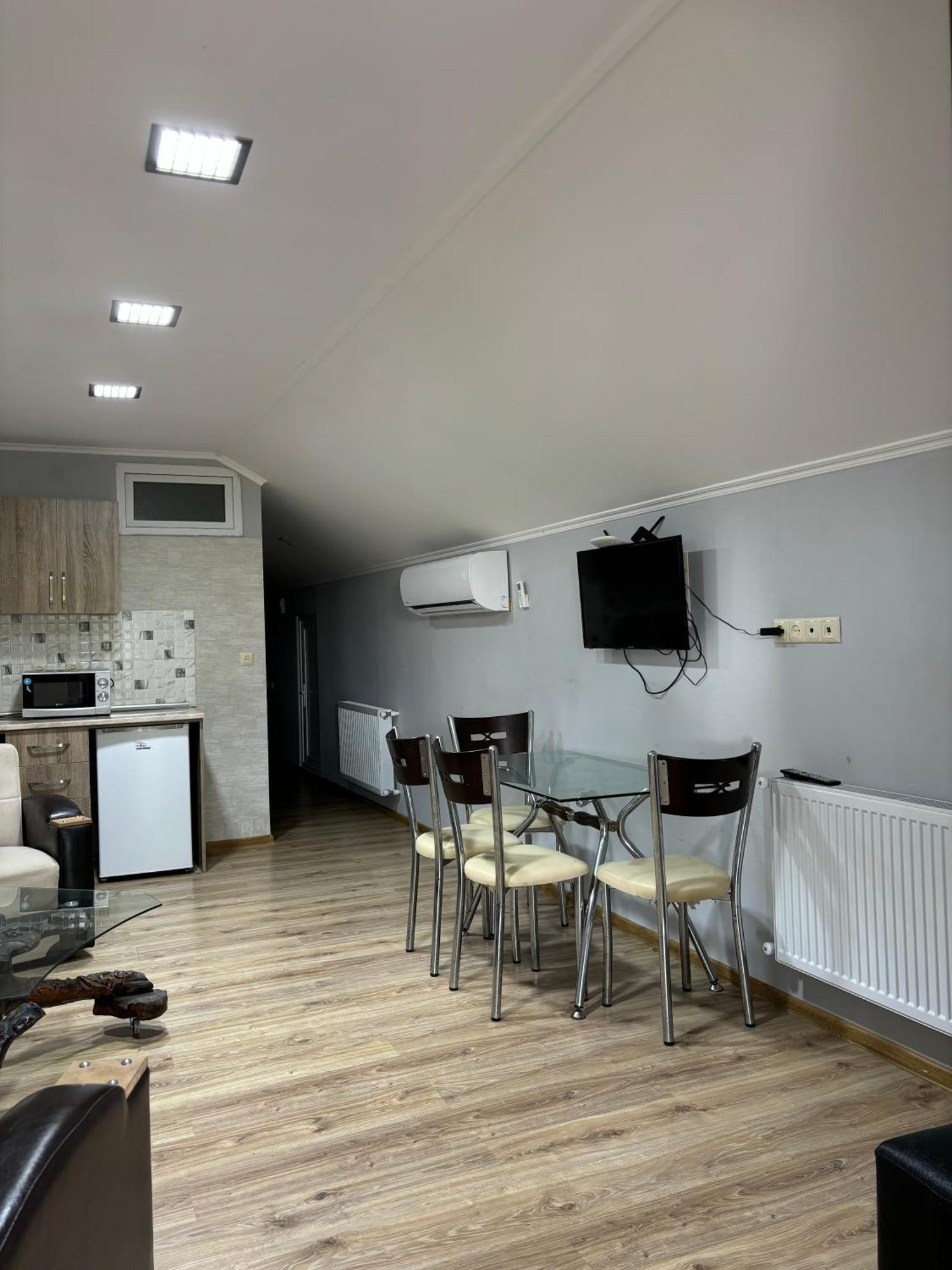 Apartment Green House Makhinjauri Ngoại thất bức ảnh